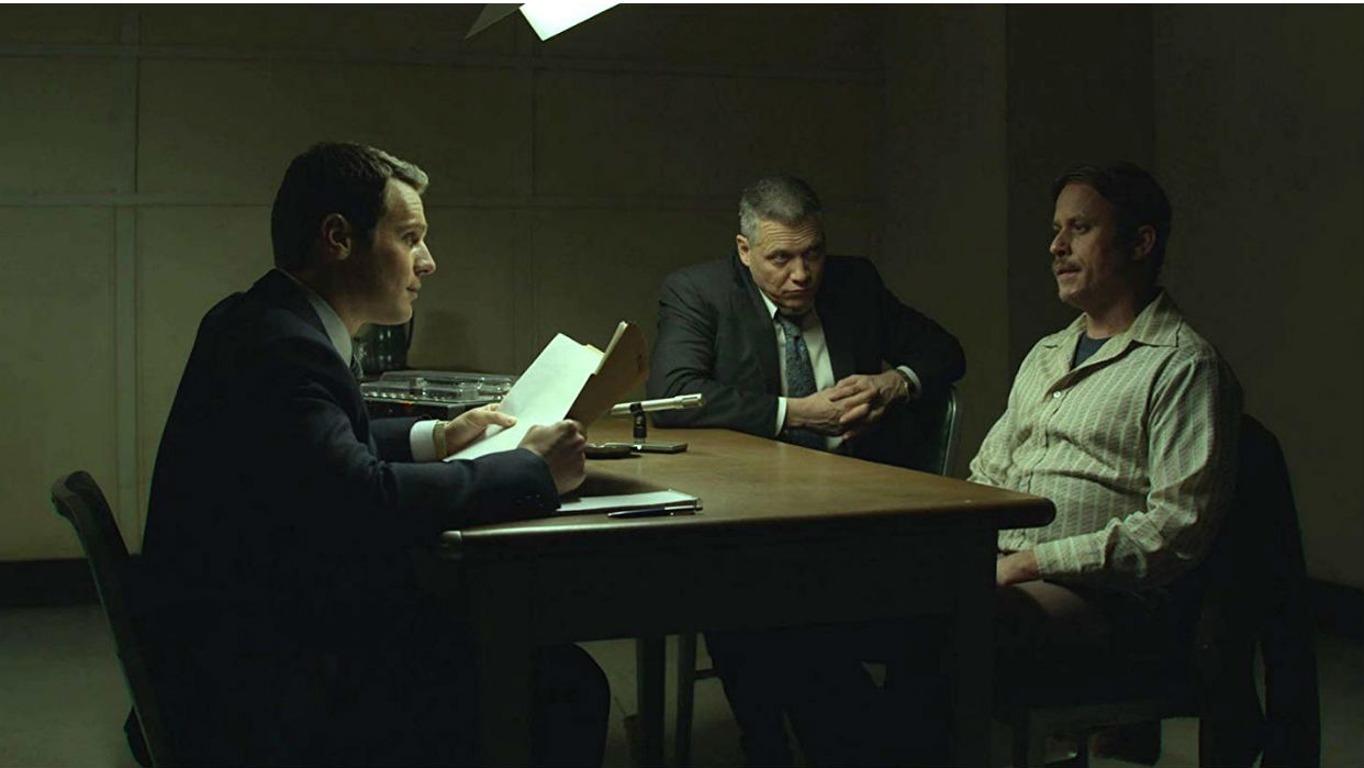 Holt McCallany y Jonathan Groff interpretan a los expertos del FBI