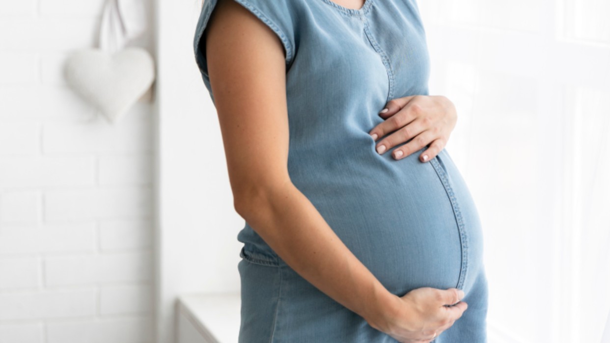 El embarazo cambia las perspectivas de la mujer /FreePik