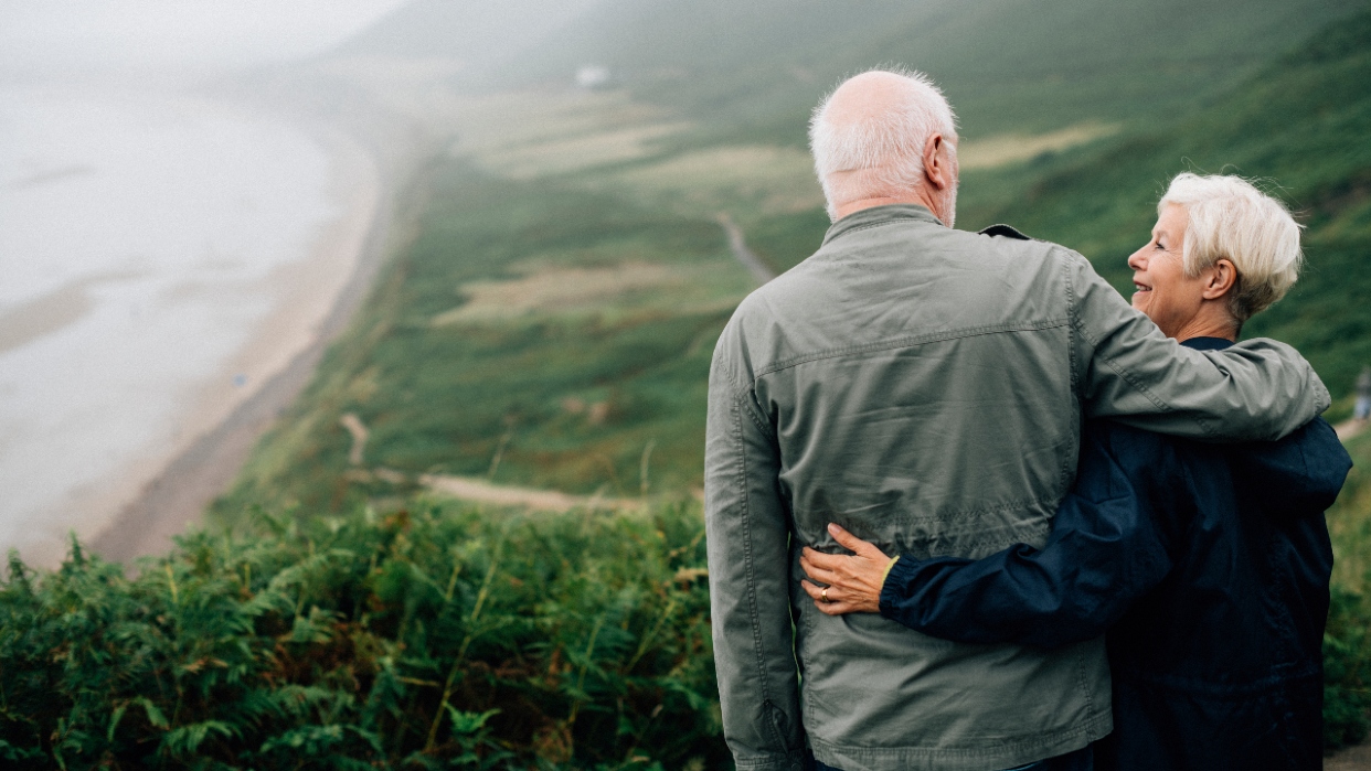 Cada vez más adultos mayores deciden estar en relaciones sentimentales
