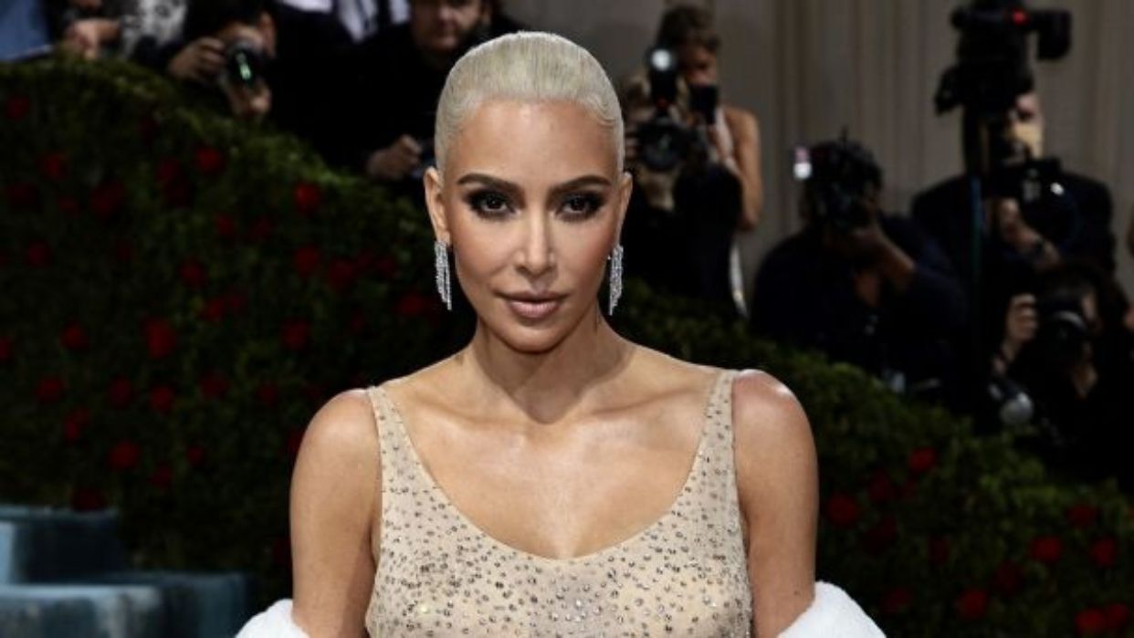 “no makeup” color elegido por Kim Kardashian para lucirlo en la Met Gala